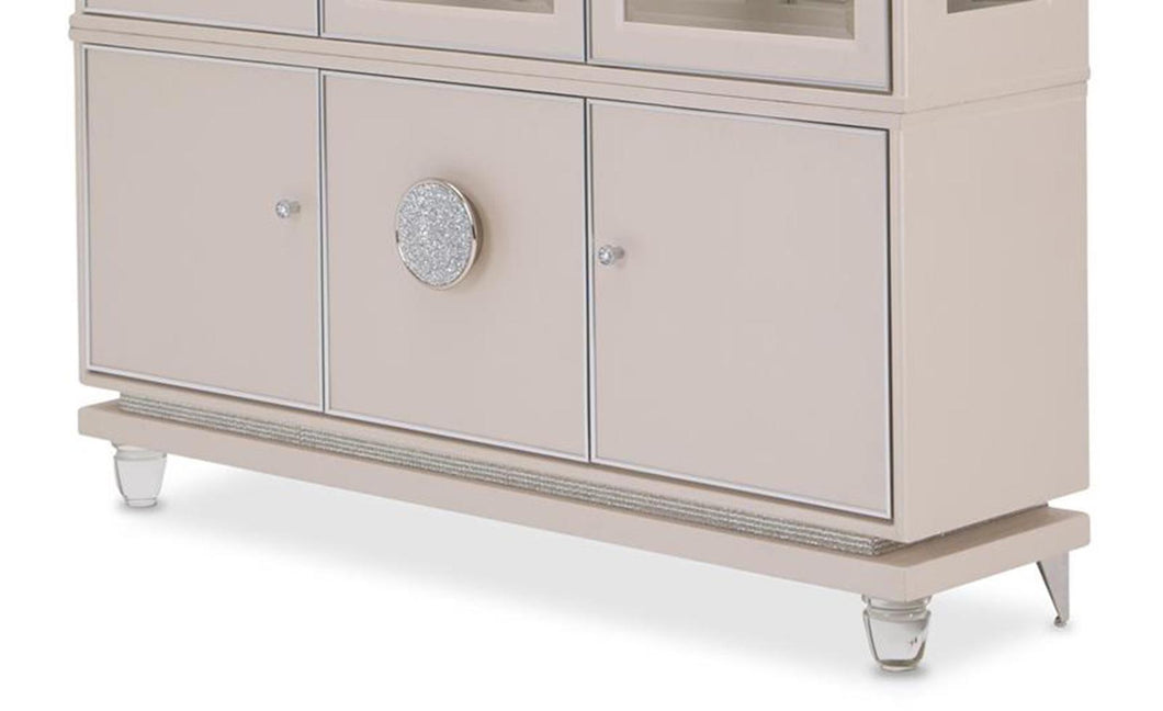 Glimmering Heights 3 Door Buffet in Ivory