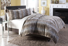 Load image into Gallery viewer, Kasbah 3-pc King Duvet Set in Brown

